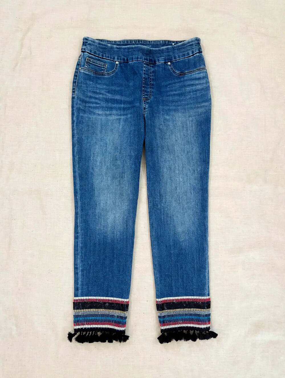 Chico's Jegging Ankle Jeans Size 1.5 (US 10) Embroidered Tassel Cuffs